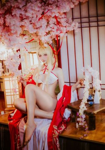 女老师4电影_DVD韩国电影在线观看