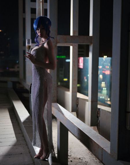 美女拉屎无遮挡免费_4K在线视频播放
