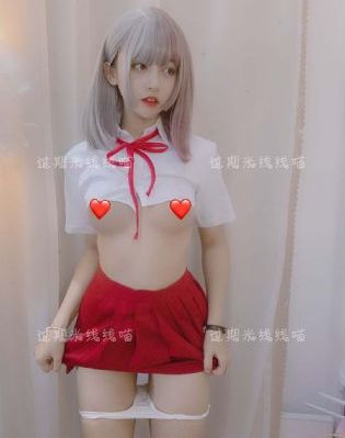 那天大海 电影_JVID性感写真