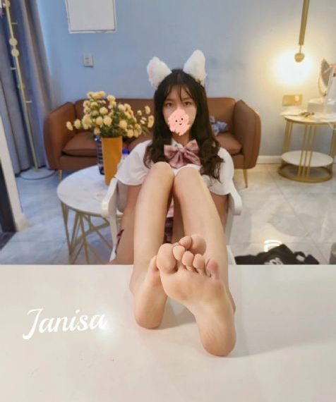 女儿小说_超清高清迅雷在线观看