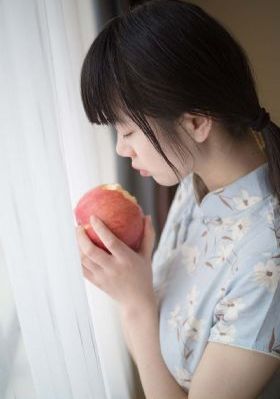 恐龙星的比基尼女孩_720动漫免费观看