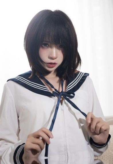 年轻的小岳母_HD720P欧美电影在线